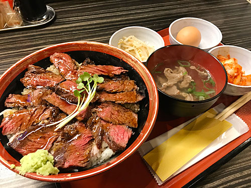 金沢肉食堂10＆10　肉食堂ステーキ丼
