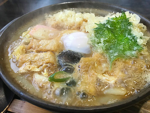 七味家　味噌煮込うどん