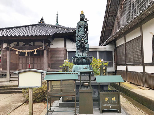 白寿観音像