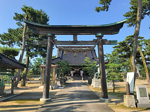 放生津八幡宮の二の鳥居