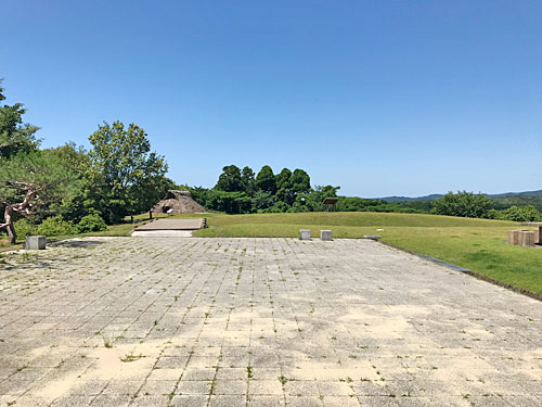 大海西山弥生の里の頂上の広場