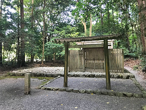 度会国御神社　正面から