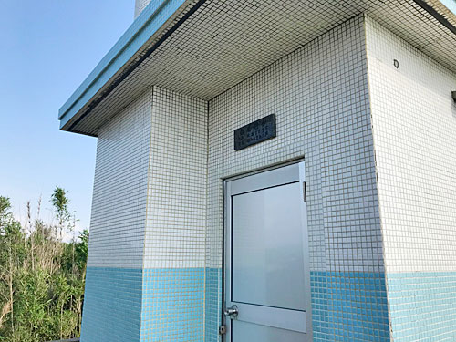 アルミサッシの入口
