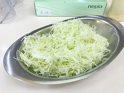 ゴーゴーカレーのお替りキャベツ大