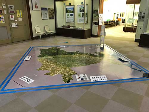 高岡市立博物館の地図