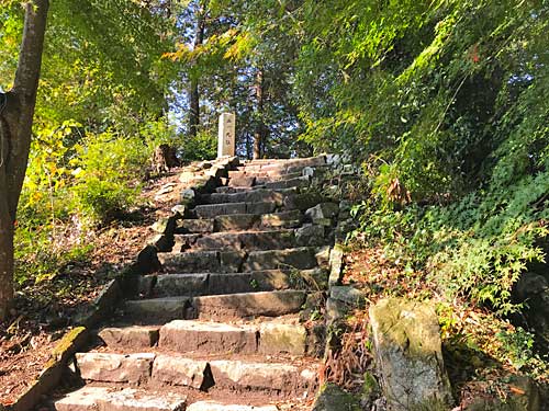 安土城二の丸への入口