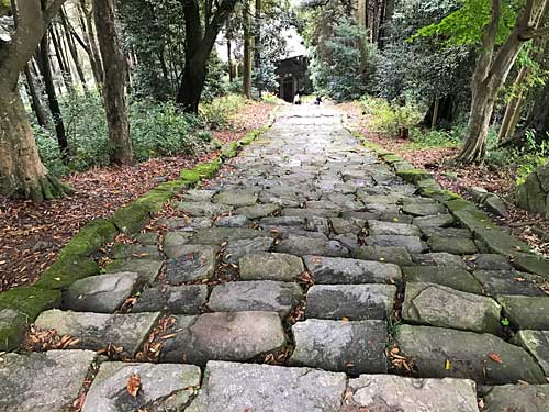 摠見寺出口の下り階段