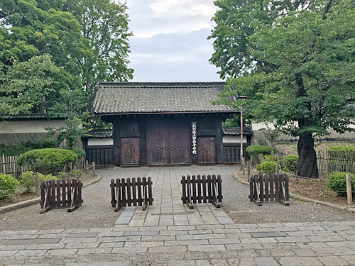 上田城藩主居館跡の外観