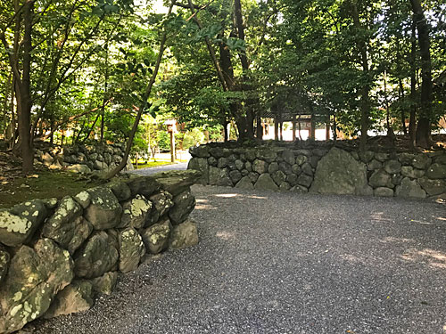 参道の枡形