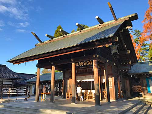 射水神社