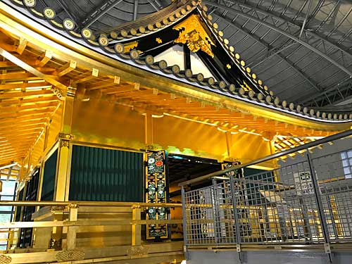 安土城天主の6階外観