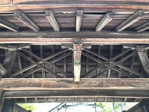山門のたすき桟