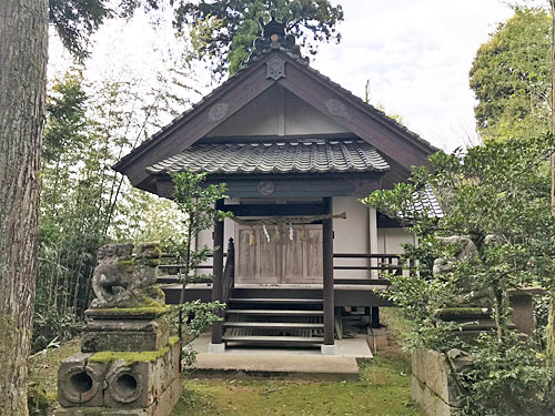 八幡板屋神社の社殿
