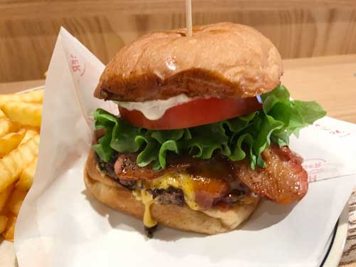 ベーコンチーズバーガー