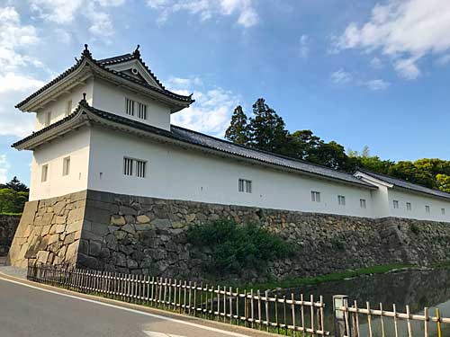 彦根城　開国記念館