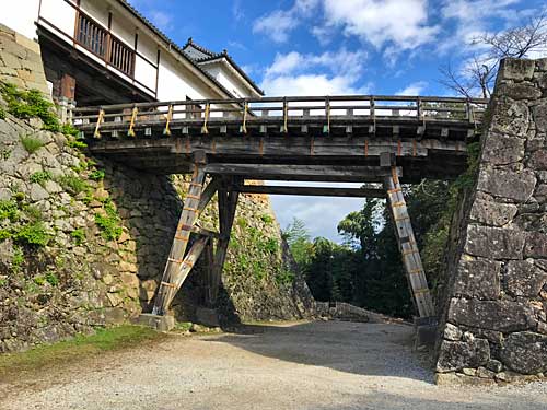 天秤櫓の堀切