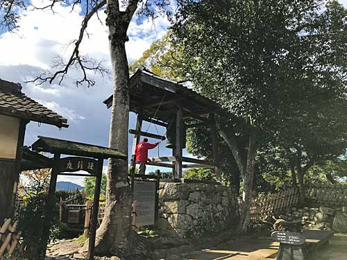 彦根城 太鼓門櫓～本丸 ついに登場！ひこにゃん！ 【店主たみこ