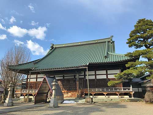 本誓寺の本堂