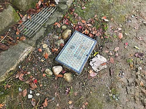 地中の水道メーター