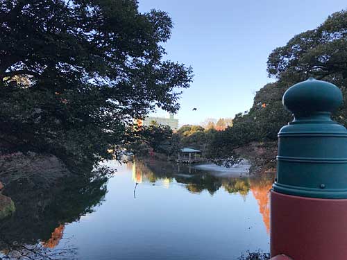 朝陽橋から望む水堀