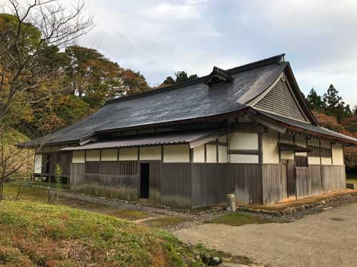 書院台所棟の裏側