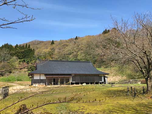 書院台所棟の外観