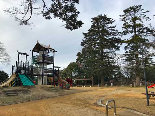 宮丸上段の公園