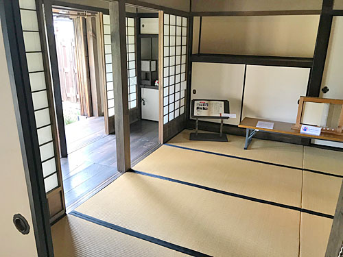 奥の間