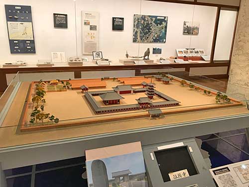能登国分寺の再現模型