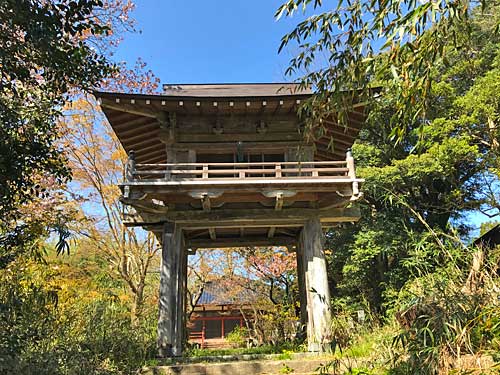 印勝寺の鐘楼門