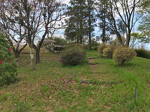 寺井山古墳公園入口