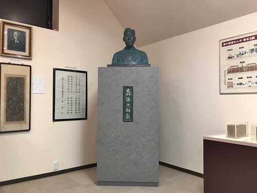 森源之助のブロンズ胸像