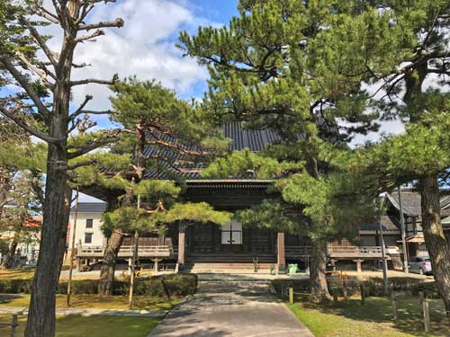 聖興寺の本堂