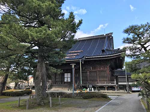 聖興寺本堂全景