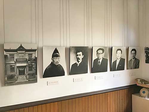 歴代竹田家当主の写真