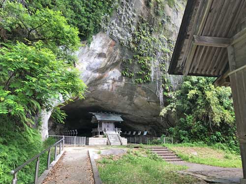 大境洞窟住居跡の入口