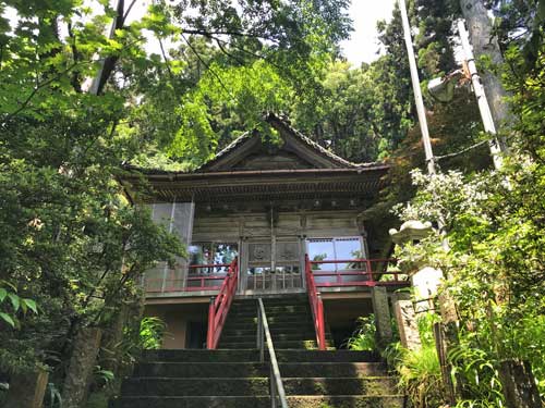 奥の院