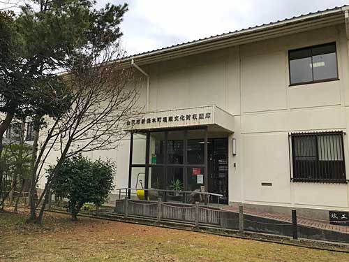 埋蔵文化財収蔵庫の入口