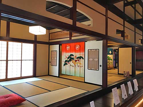 花嫁のれん館の再現和室