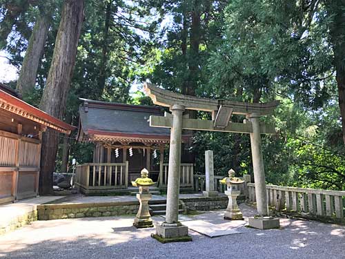 荒御前神社