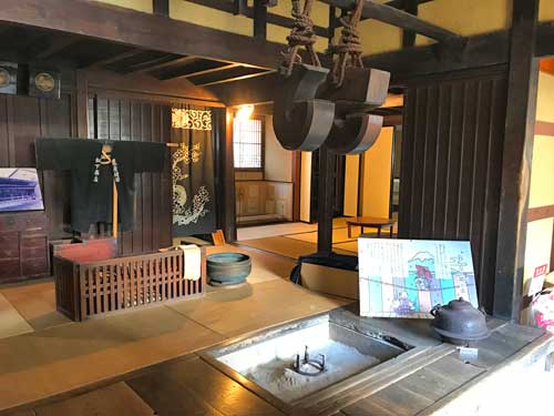 旧松下家の帳場