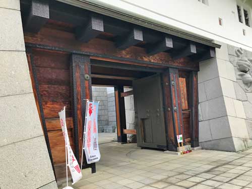 勝山城博物館の埋門