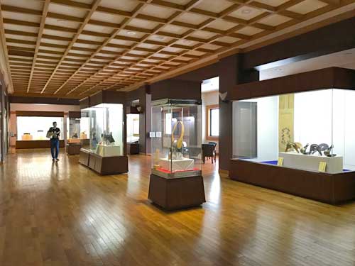 勝山城博物館3階の甲冑