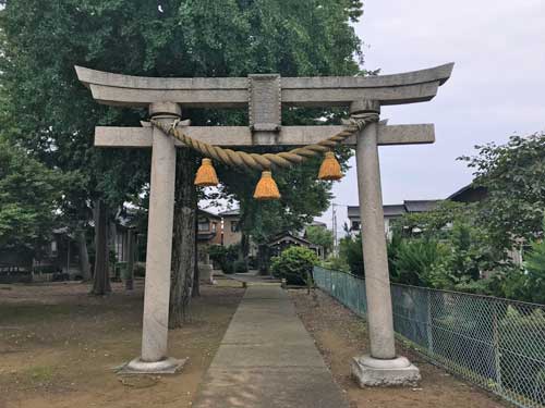 鳥居