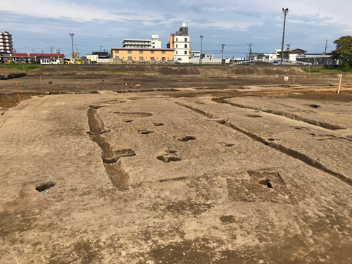 大溝内部の細い溝
