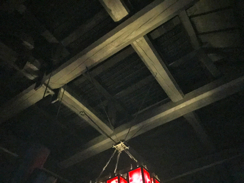 囲炉裏上の天井