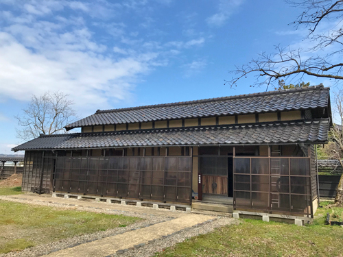 作業納屋