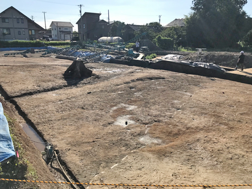 現在発掘中の矢田遺跡のC区