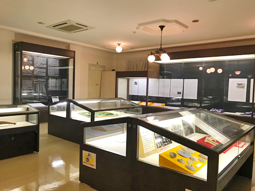 高岡市福岡歴史民俗資料館の2階展示室