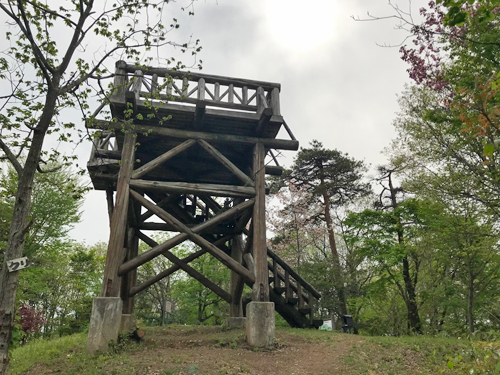 二ッ城跡本丸の展望台